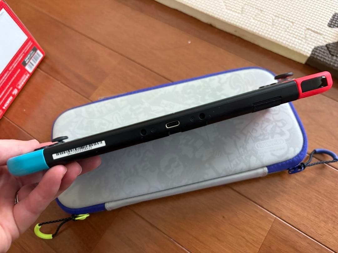 Nintendo Switch 赤/青 本体 プロコン、ケース付