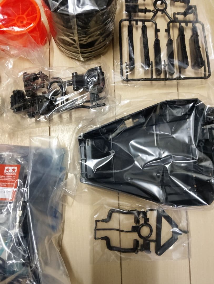 タミヤ電動RC　ブリッツァビートル　シャーシタイヤホイールのみ　ボディー無し