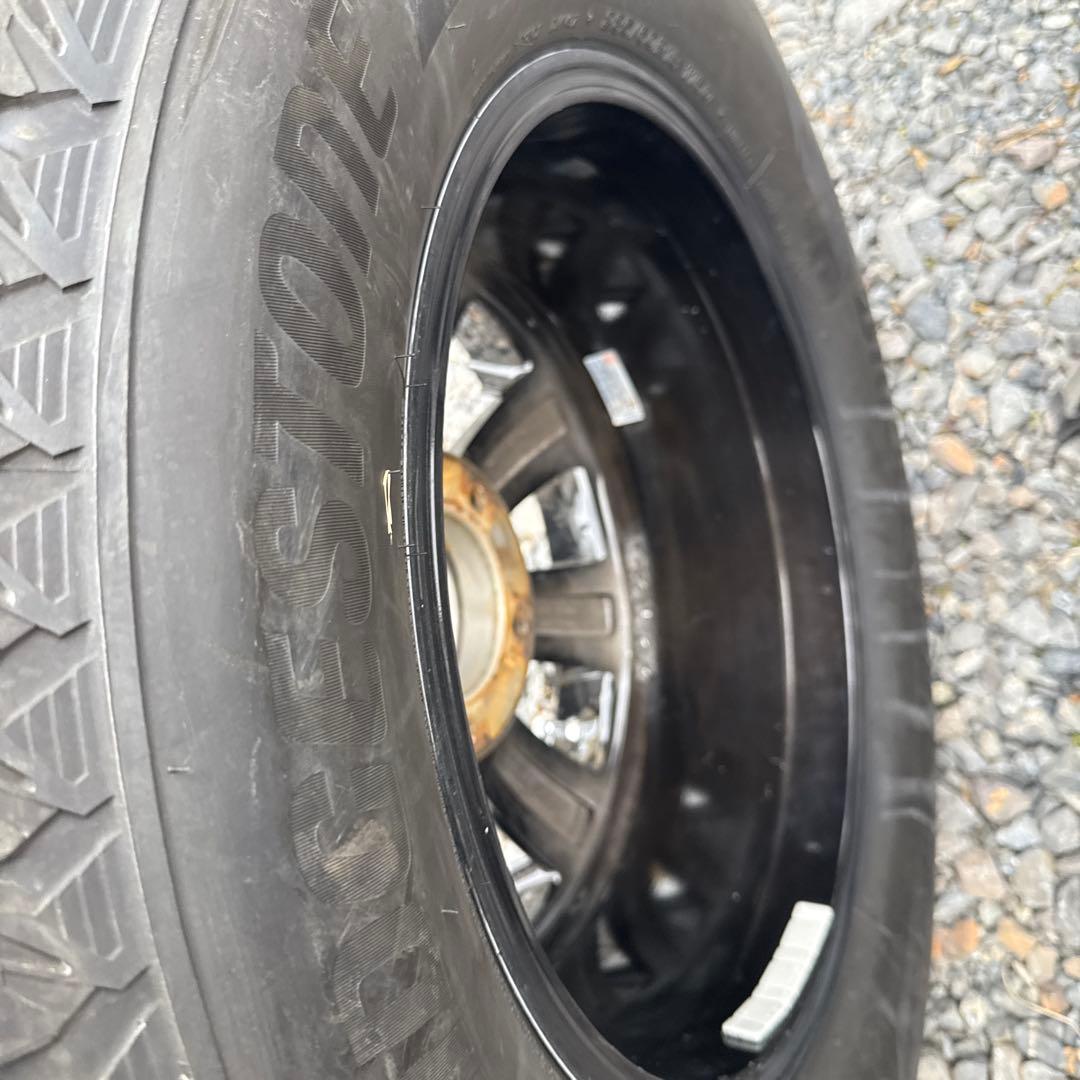 ランクル200ZXにて使用、クリムゾンホイールタイヤセット