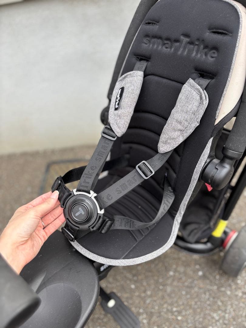 smarTrike スマートトライク 三輪車 ベビーカー仕様 折りたたみ可