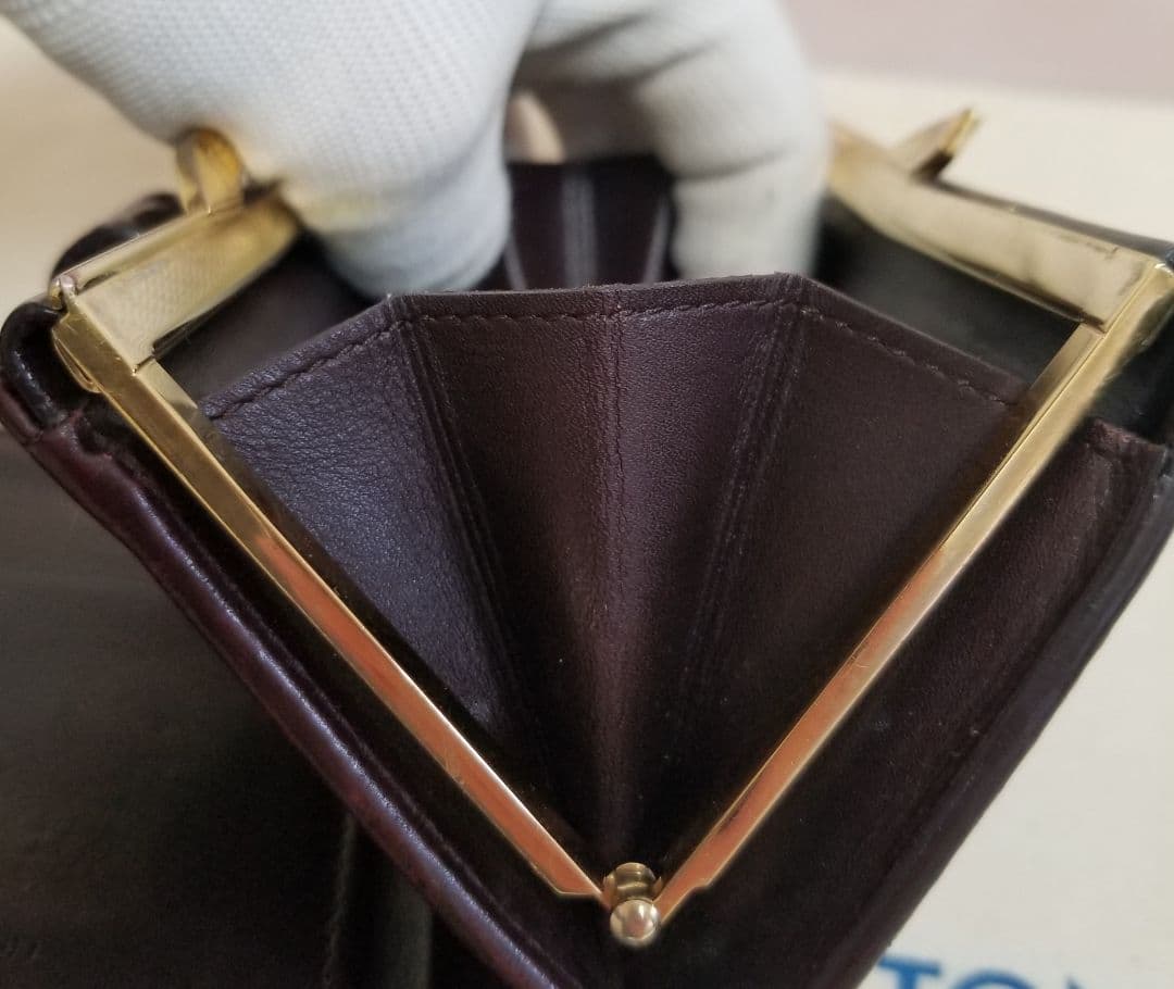 【艶あり良品】ルイヴィトン モノグラム ヴェルニ 二つ折り財布 がま口