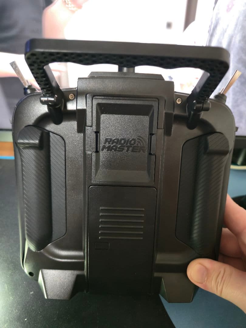 Radio Master TX16S 4-in-1 送信機