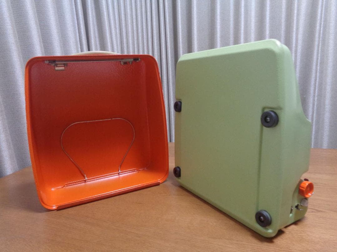 実働品　HERMES3000 エルメスタイプライター ポップ調にカスタムカラー