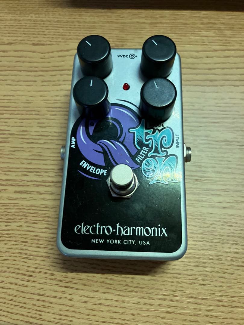 ベース electro harmonics Q tron