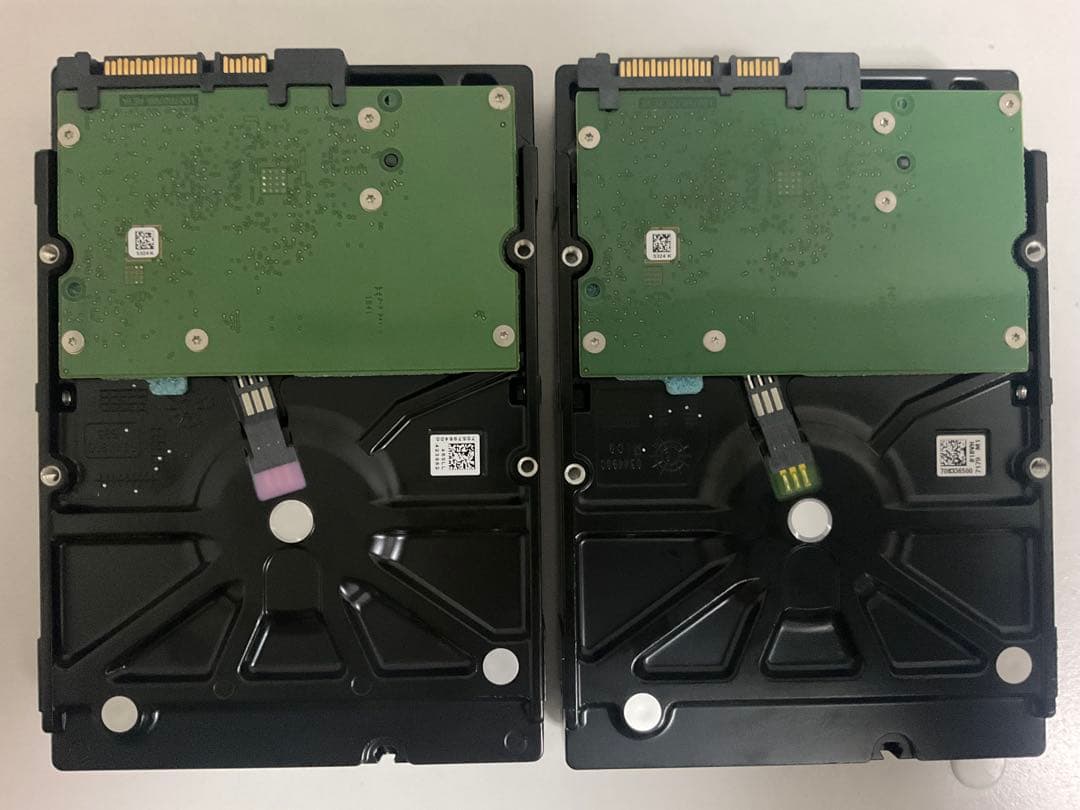 SEAGATE 3.5インチ4TBハードディスクST4000NM0035×2個