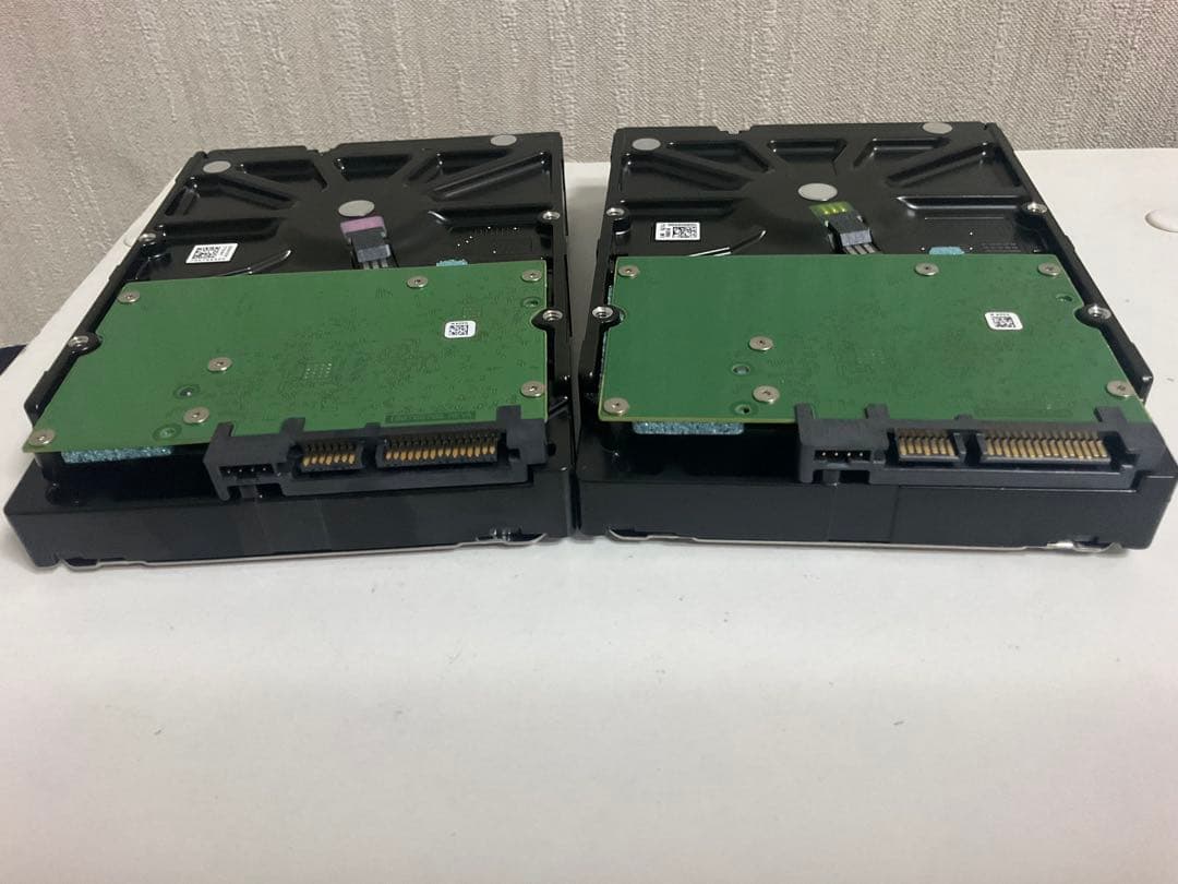 SEAGATE 3.5インチ4TBハードディスクST4000NM0035×2個