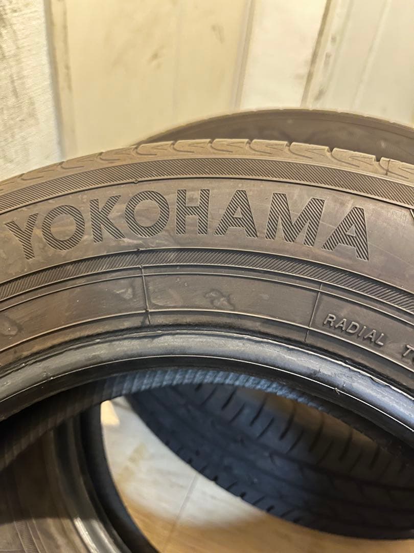 送料込！バリ山！24年製！ヨコハマブルーアース145\80-13 3本のみ
