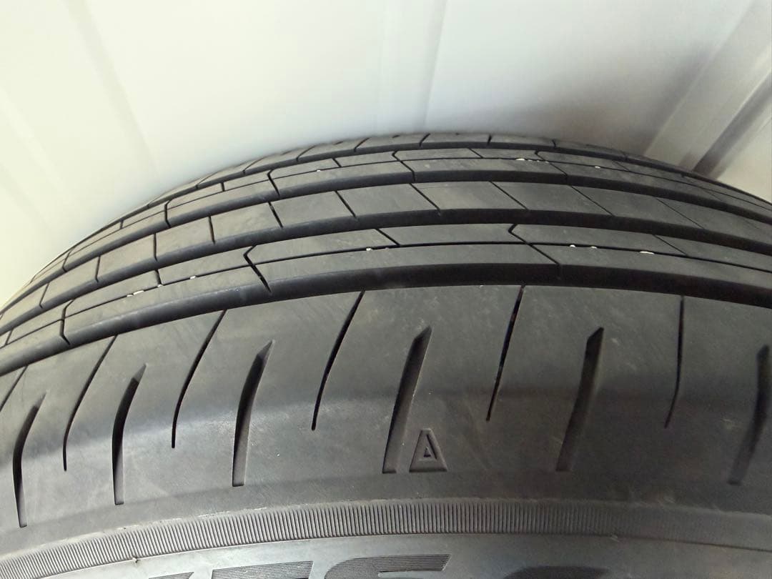 TOYO TIRES 225/60R18 サマータイヤ　２本セット