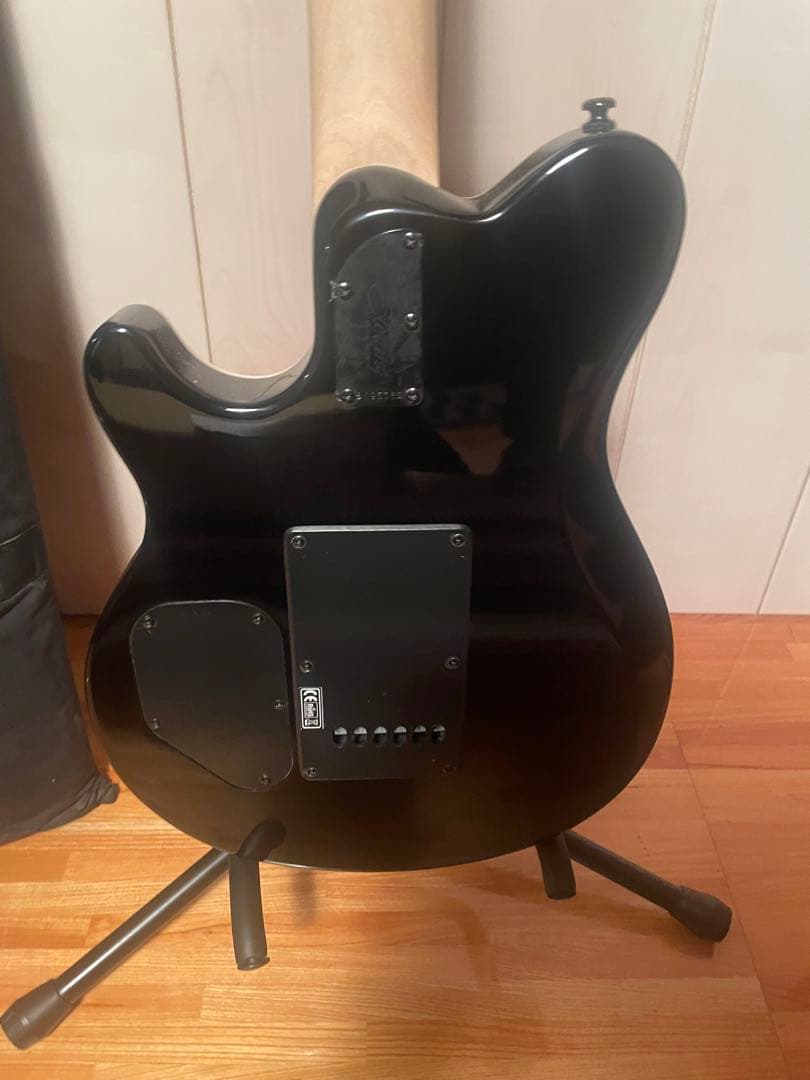 ギター Sterling by MusicMan AXIS black