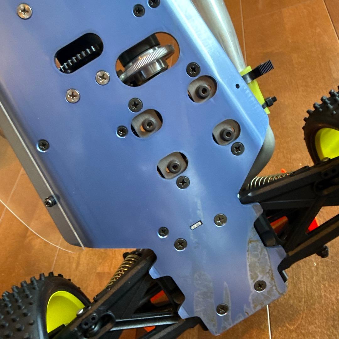 m*4様 KYOSHO 京商ラジコンカー インファーノ　エンジン搭載　ジャンク扱