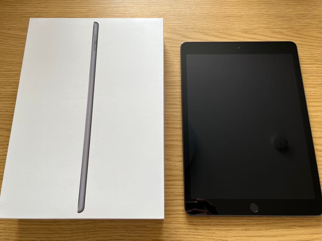 iPad 第7世代　Wi-Fiモデル　32GB