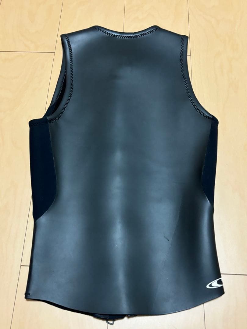 O'Neil ノースリーブウェットスーツベスト Mサイズ　ブラック