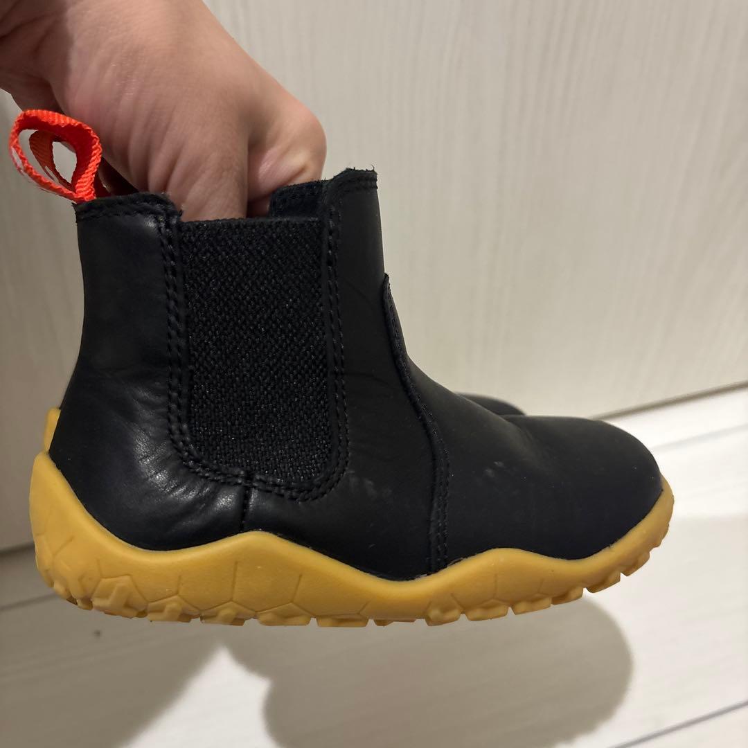 【未使用に近い25サイズ】ビヴォベアフットキッズチェルシーブーツスニーカーセット