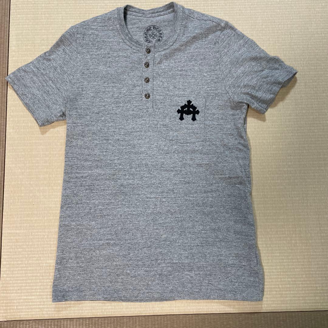 激レア　クロムハーツ　グレー 半袖 シルバーボタン　刺繍　値下げ致します！