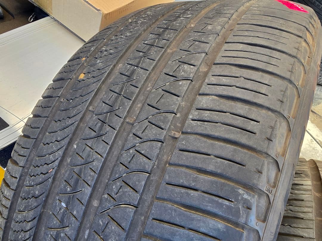 275/45r21 ピレリ　スコーピオンゼロ　オールシーズン　2021年製造