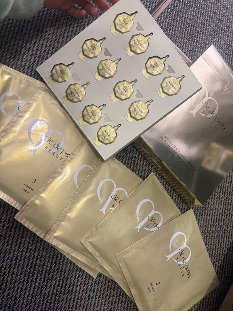 clé de peau BEAUTÉ シートマスク 6枚セット