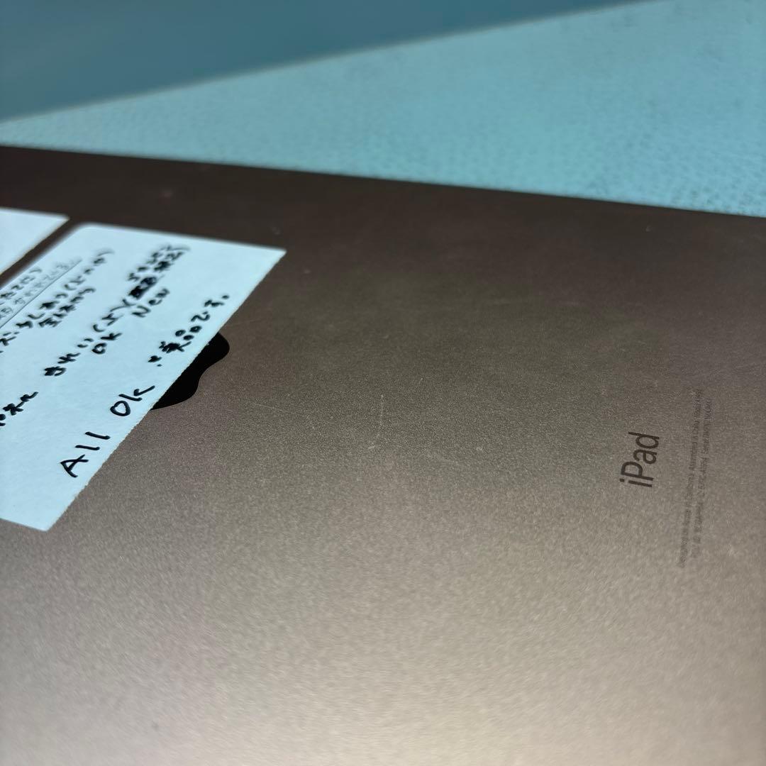iPad6世代32G Wi-FiGRAY sim.SBM 95％