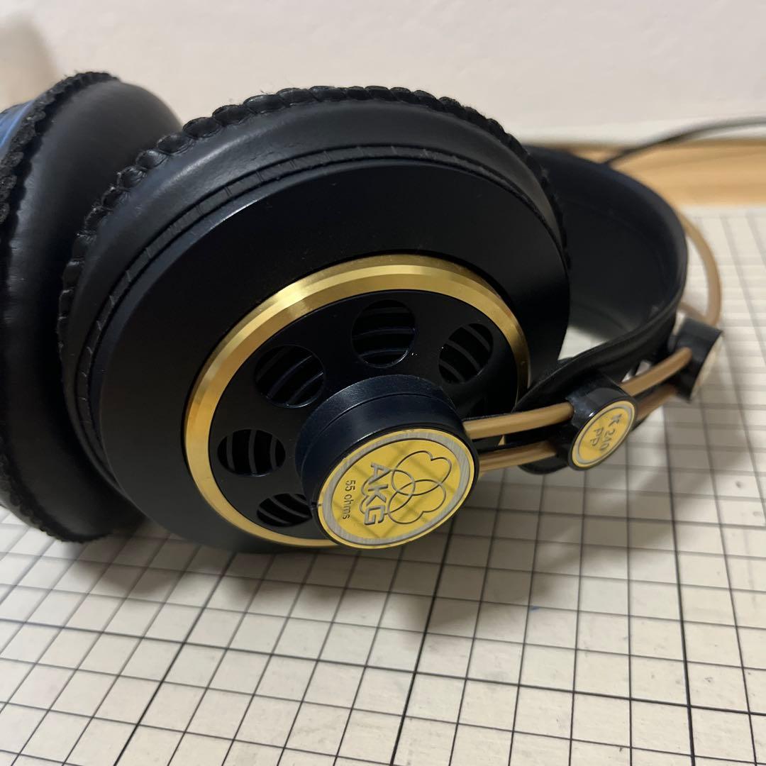 ヘッドホン AKG K240-PP Peaky P-Key