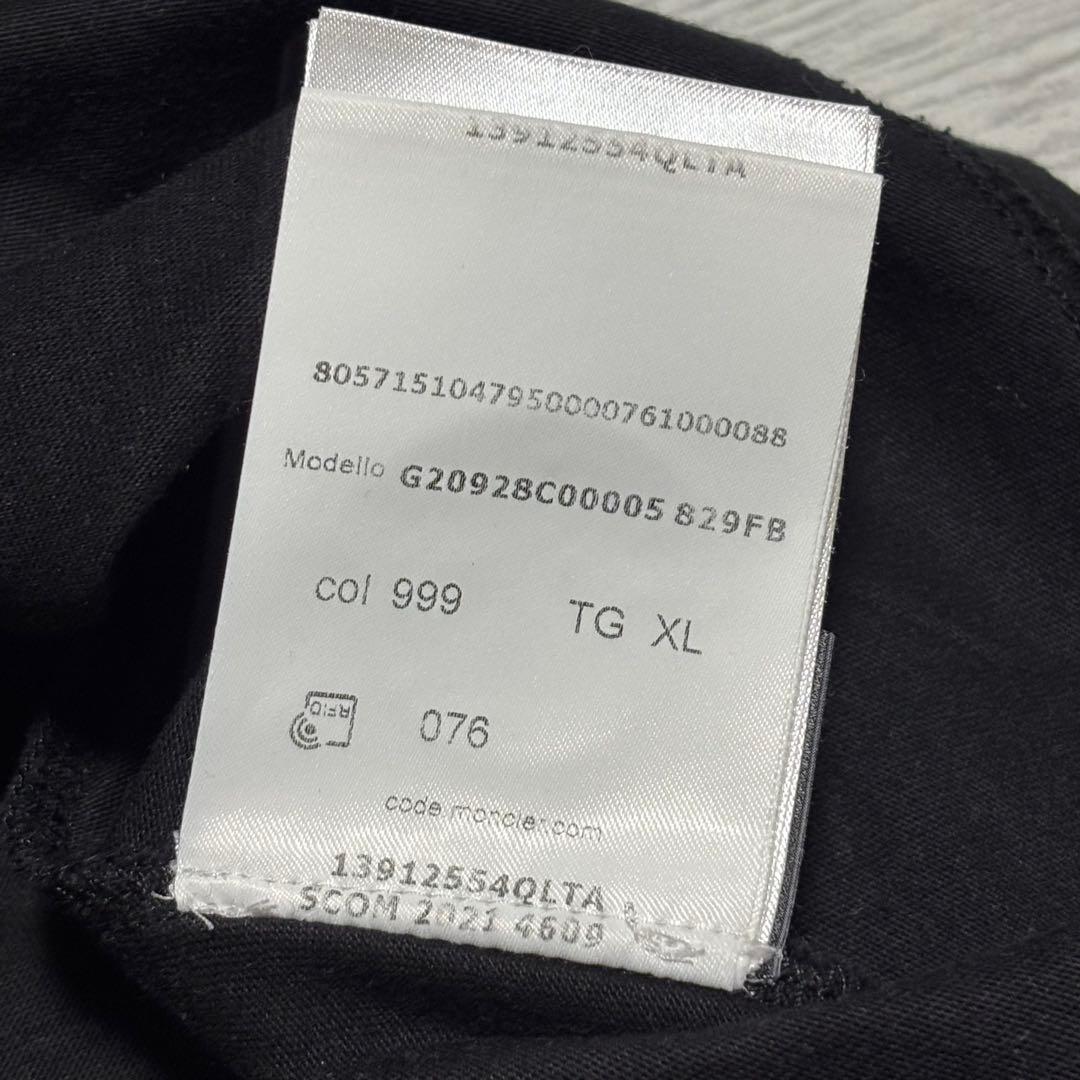 モンクレール　Tシャツ　ブラック　 XLサイズ　1T1036