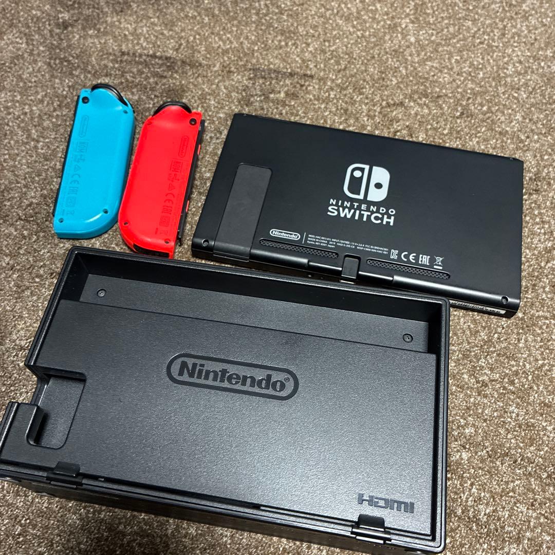 ★*様 Nintendo Switch 本体 ネオンレッド/ネオンブルー