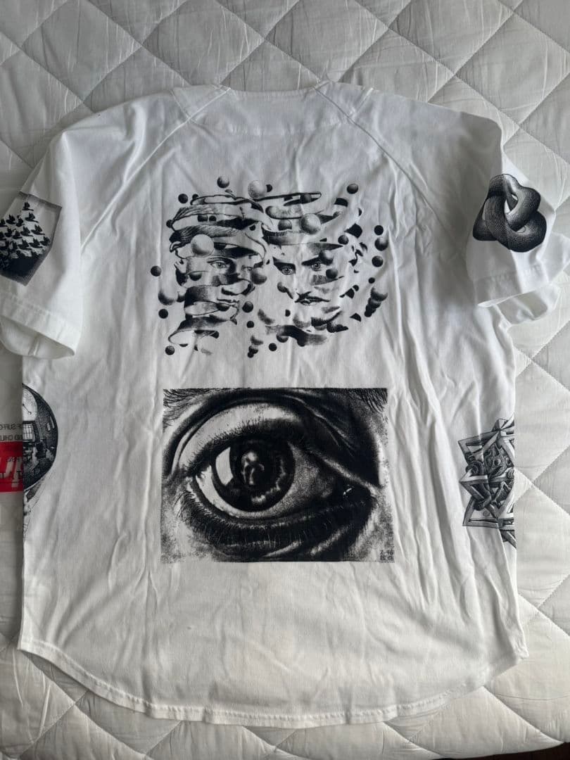 正規品　未使用品　シュプリーム　エッシャー　Escher　窪塚洋介　着用　シャツ