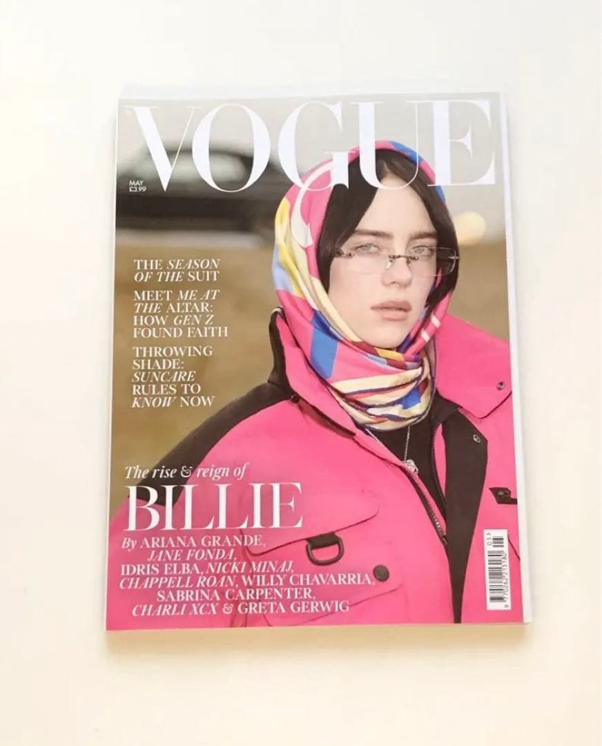 女性情報誌 Vogue UK May 2025 Billie Eilish