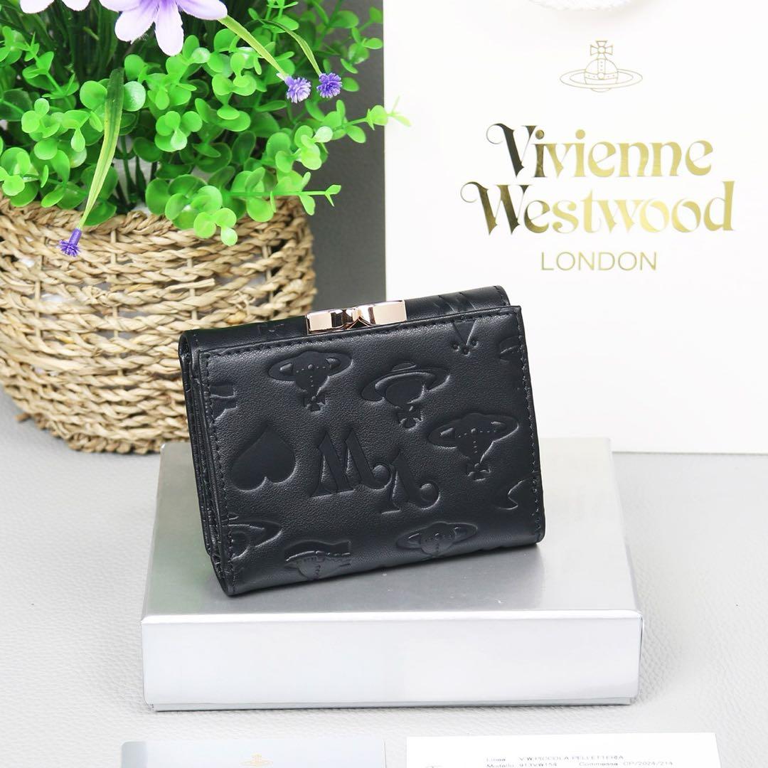 RIA専用Vivienne Westwood ヴィヴィアン 三つ折りレザー金