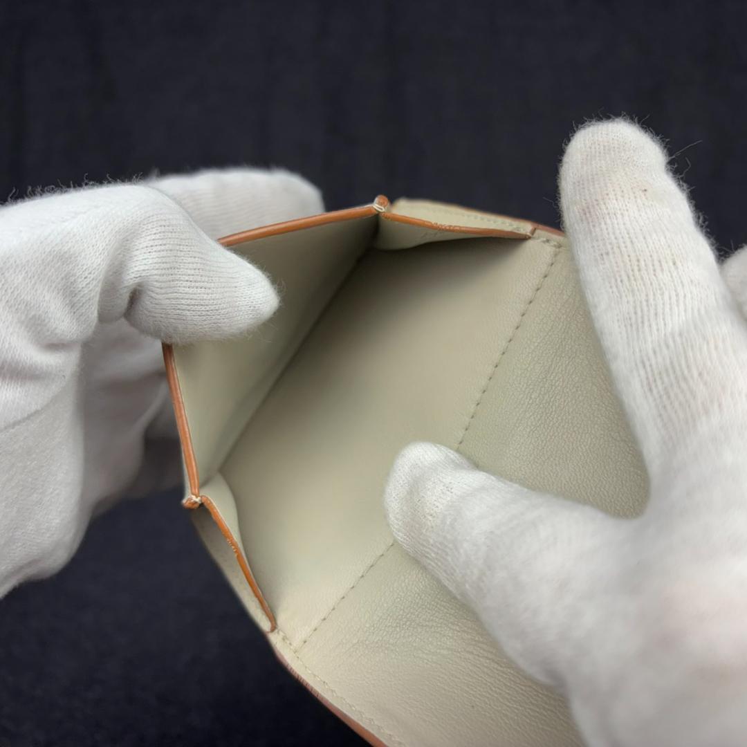 【極美品】LOEWE⭐ロエベ【アナグラム】バーティカルウォレット 折り財布