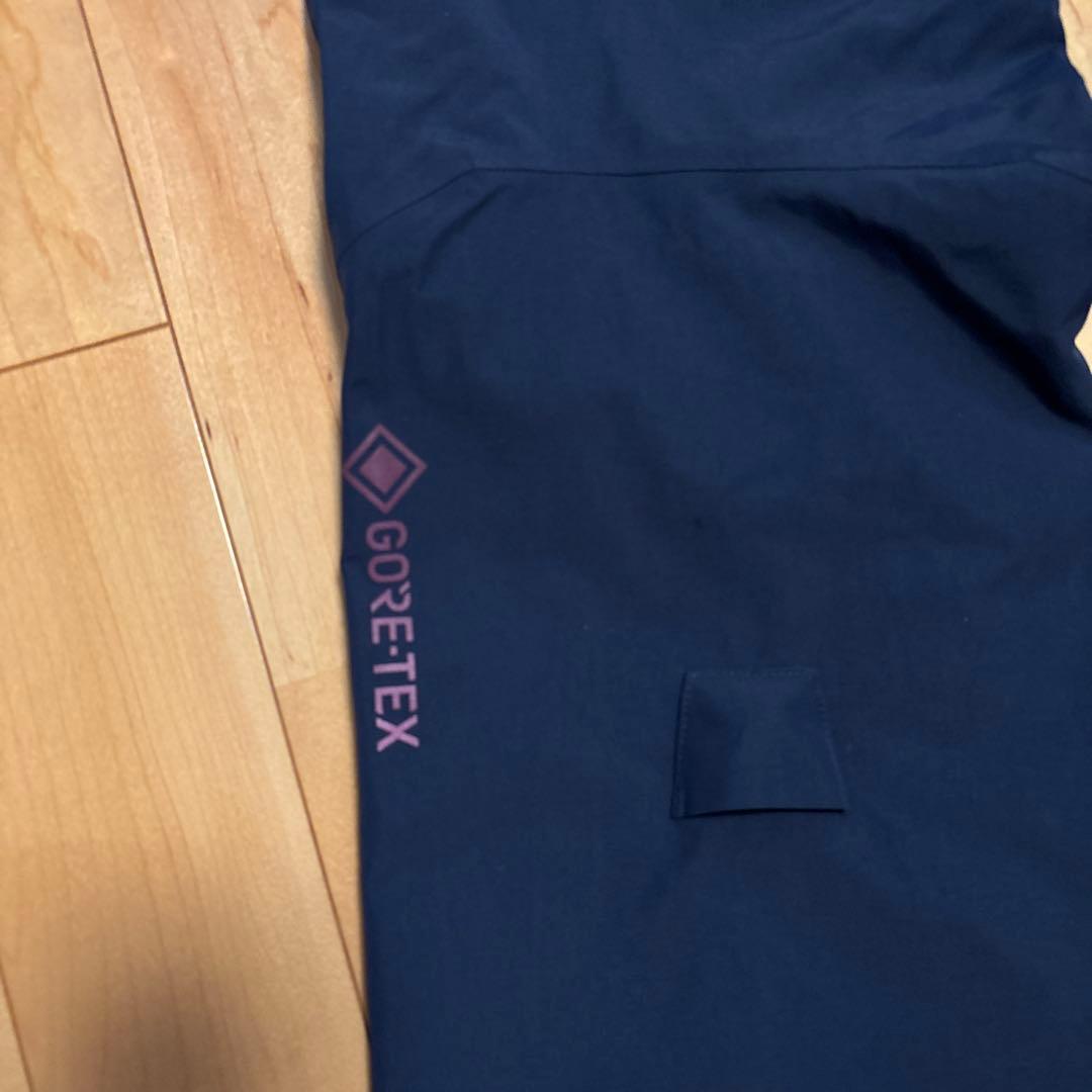 【美品】 BURTON AK バートン　GORE-TEX ゴアテックス　ネイビー
