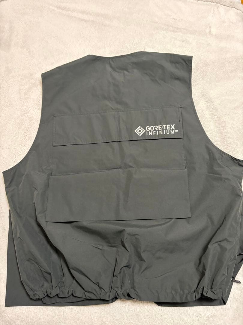 D-VEC ALMOSTBLACK GORE-TEX ベスト