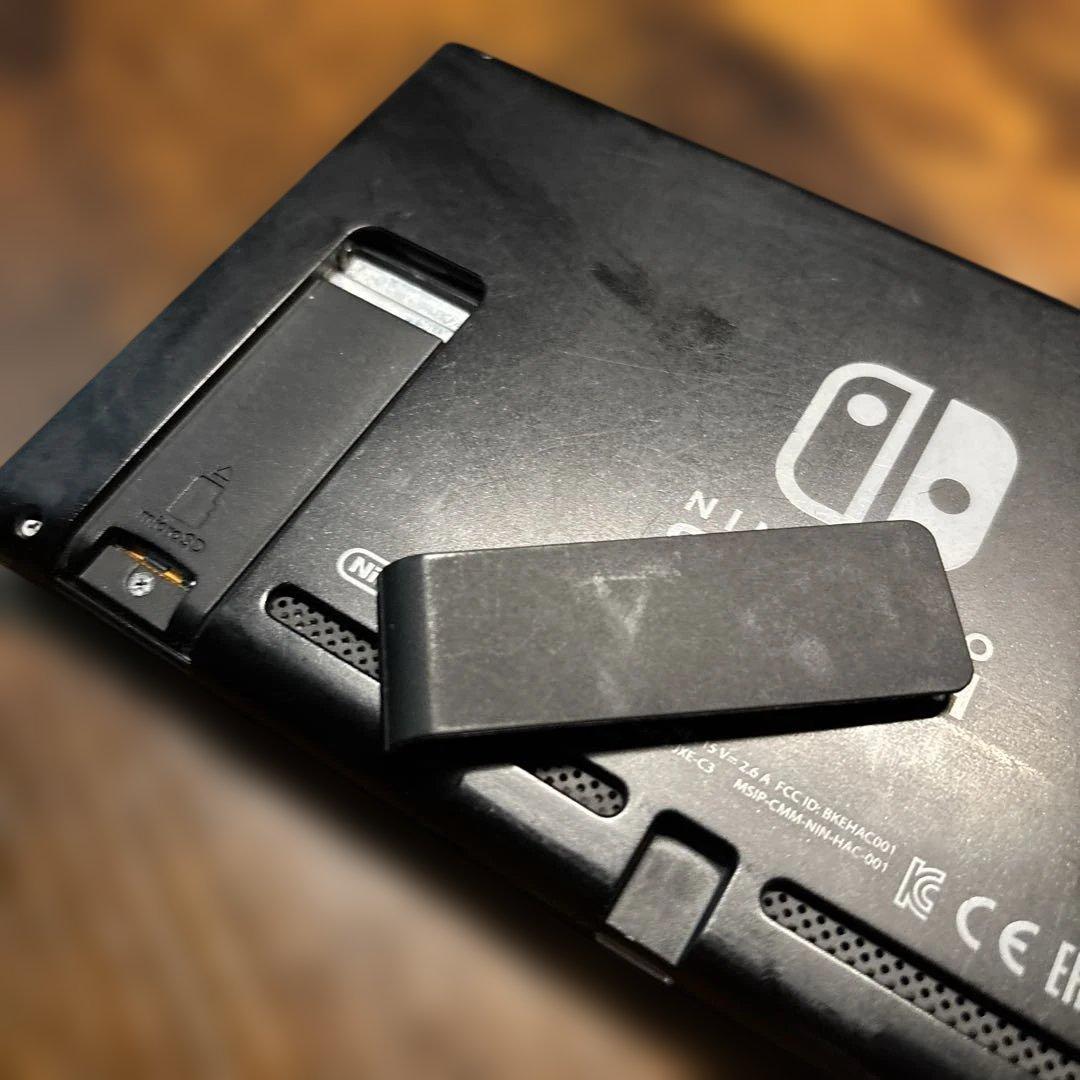 ま*ん様 Nintendo Switch 本体のみ