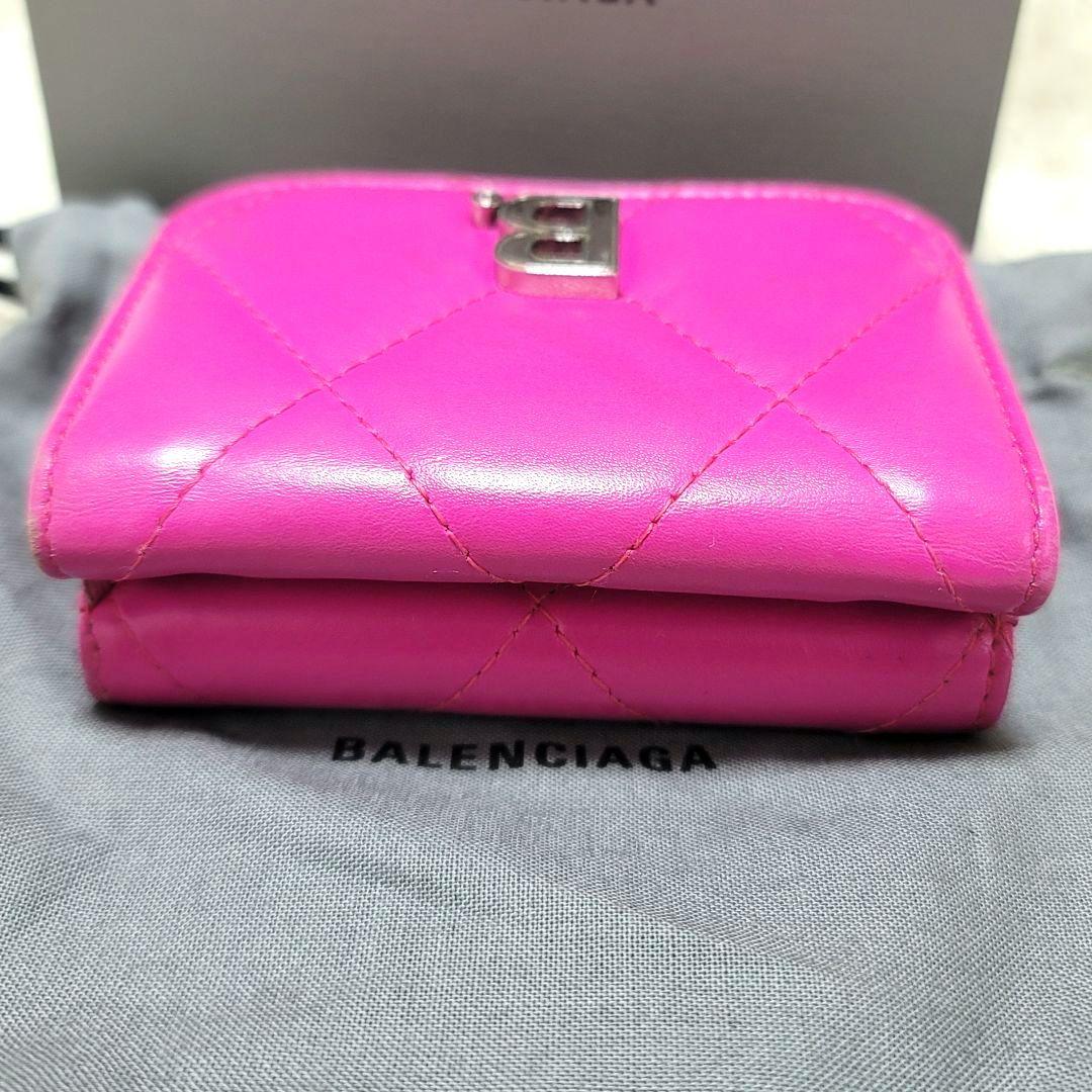 .*様 バレンシアガ 三つ折り財布 ミニ財布 キルティング Bロゴ金具 ピンク系