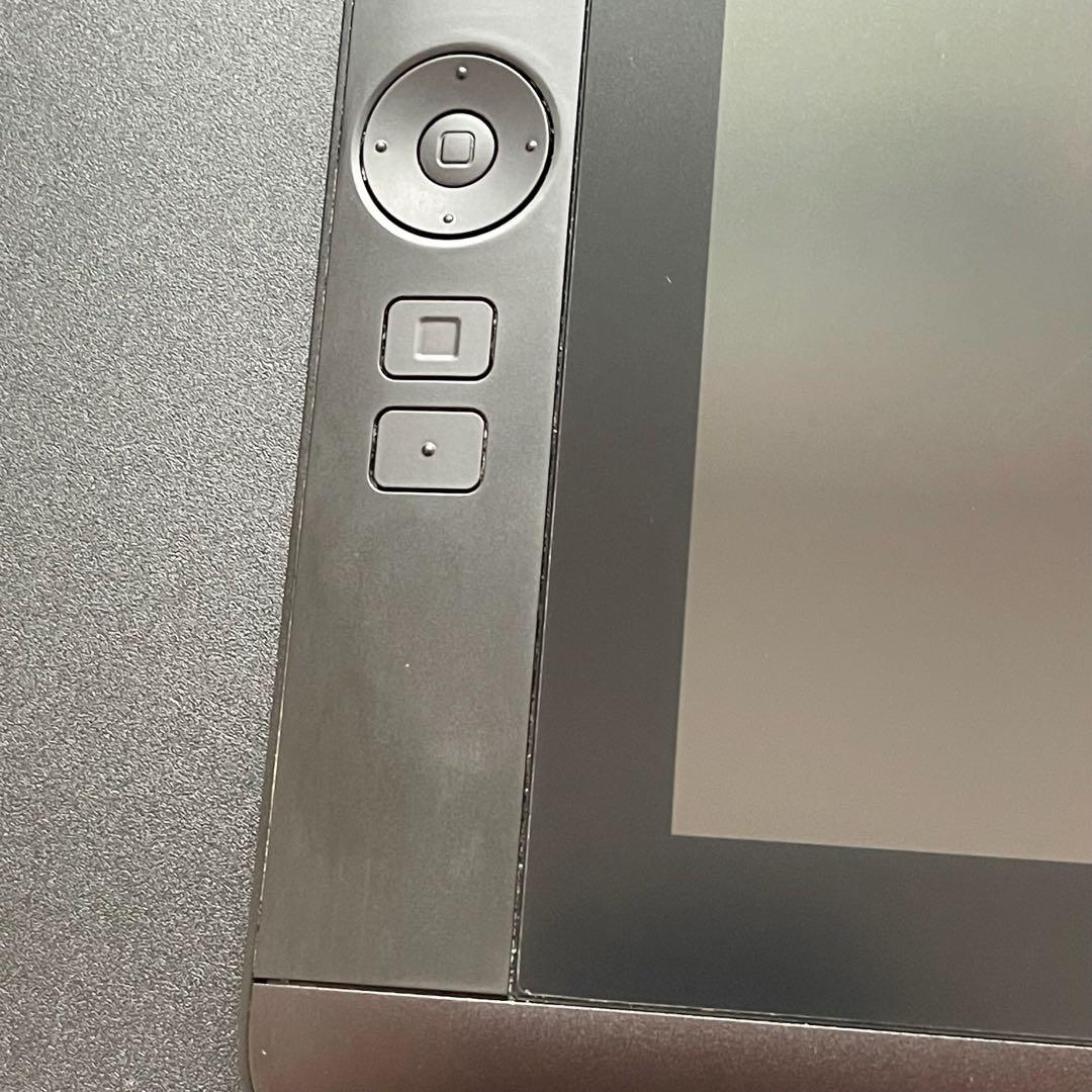 Wacom Cintiq 13 HD DTK-1300 ワコム　液タブ