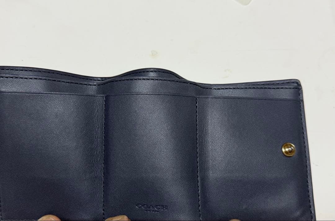 COACH ネイビー 三つ折り財布