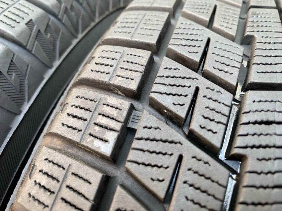 送料込165/55R15スタッドレスタイヤ 4本セット