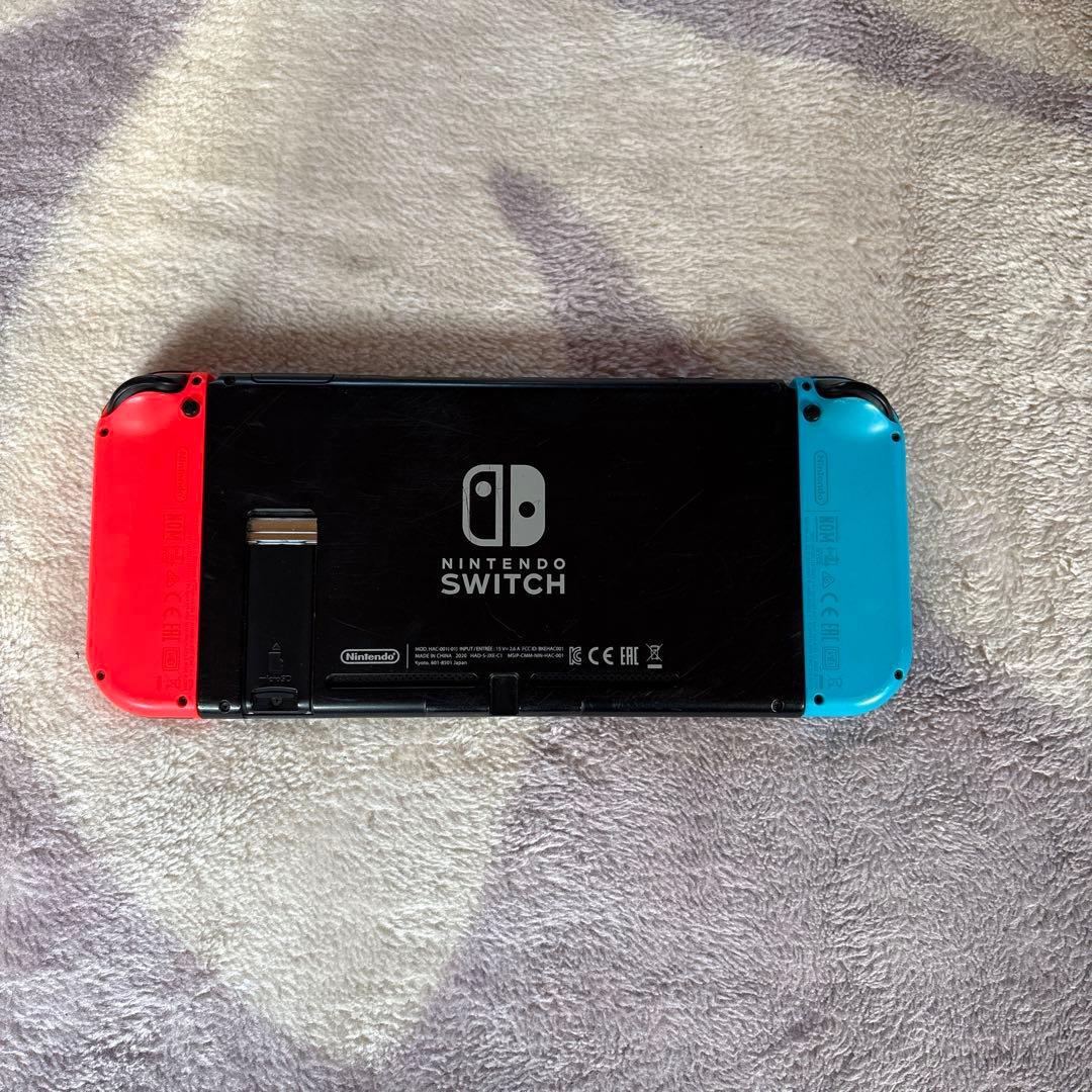 し*げ様 動作確認済みNintendo Switch 本体充電コード➕付属品