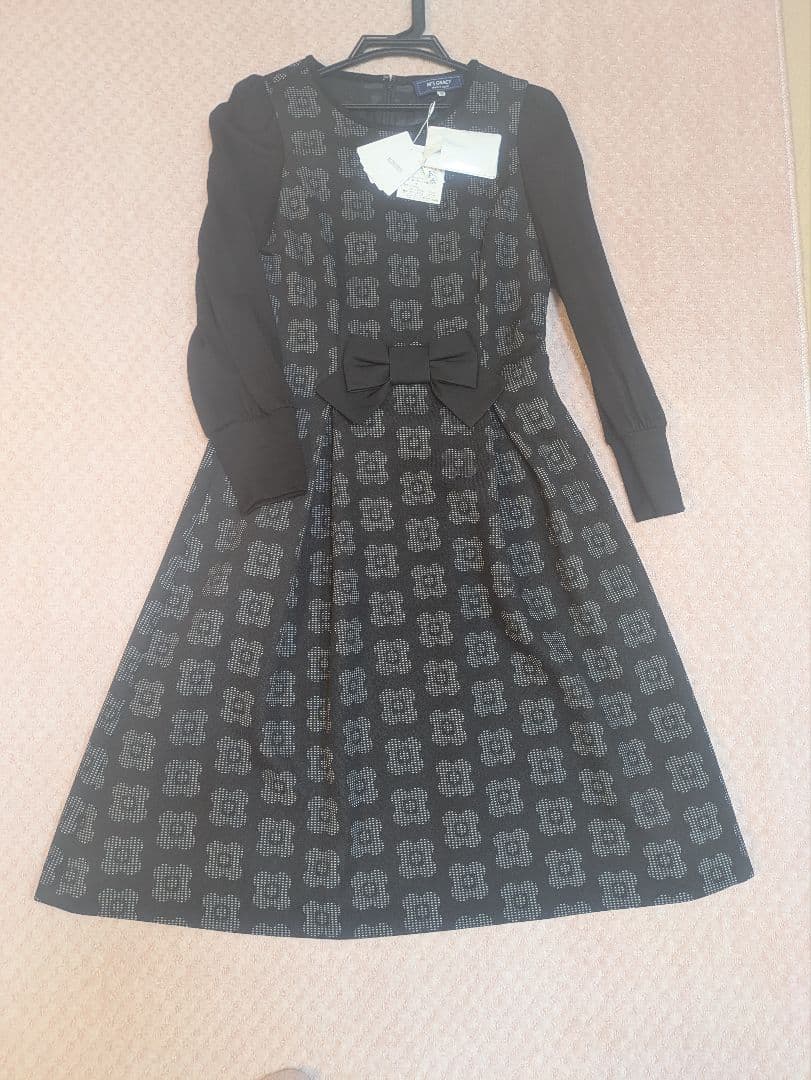 エムズグレイシー♡フラワー柄　大人気ワンピース♡新品タグ付き 極美40