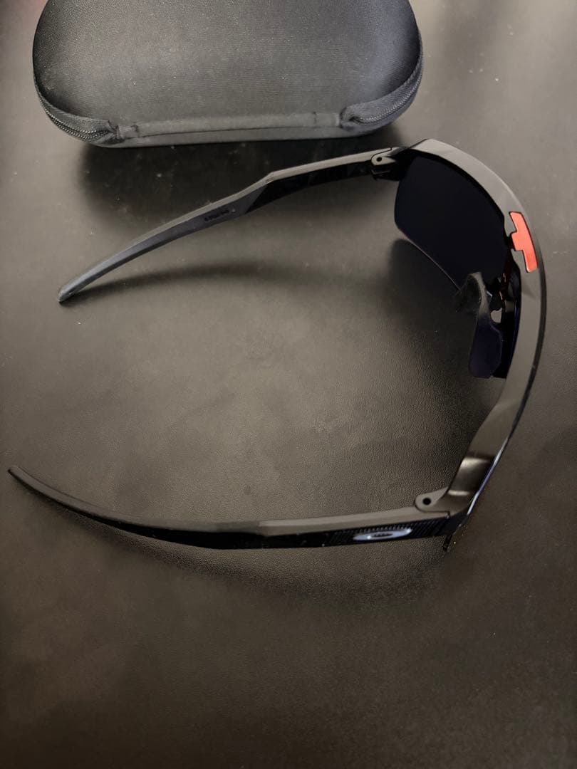 Oakley スートロライト