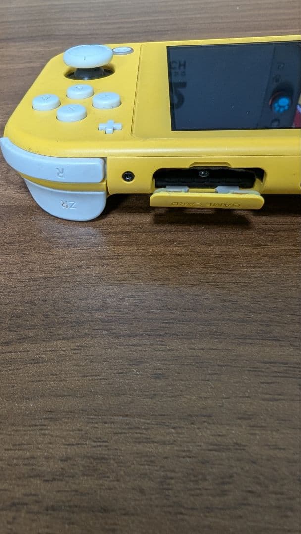 Nintendo Switch Lite イエロー 本体 動作OK　SDカード付