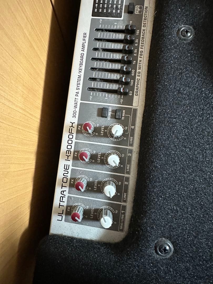 BEHRINGER パワーアンプ ミキサー機能付き