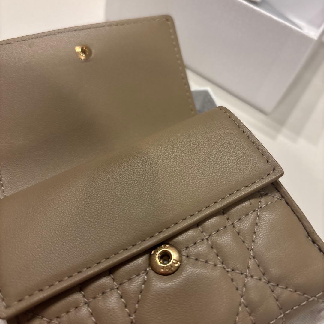 ほぼ新品　Dior レディディオール ロータスウォレット 三つ折り財布 ブラウン