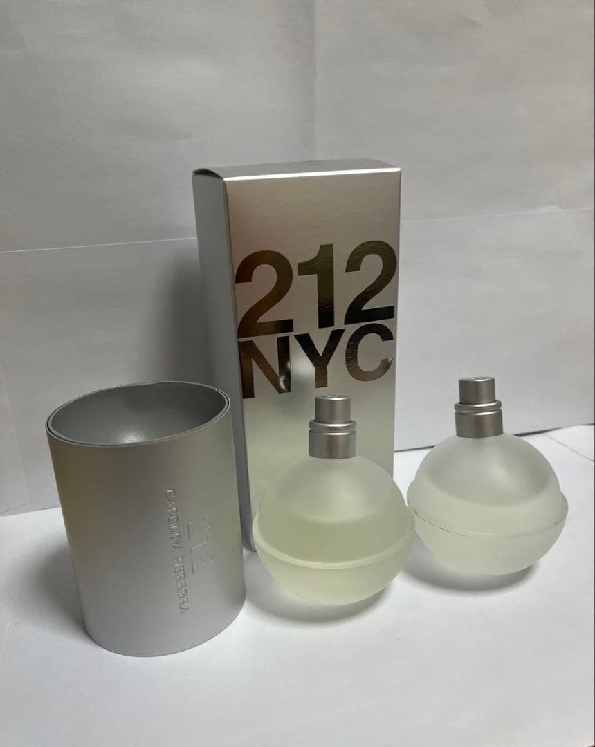 キャロライナへレラ 香水212 NYC 100ml 箱付き