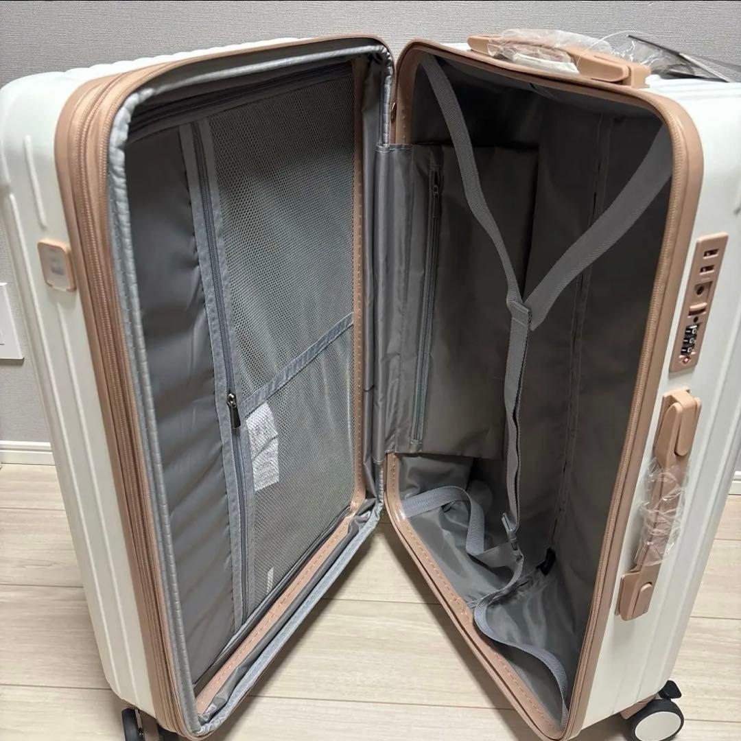 ホワイトハードシェルキャリーケース M 新品