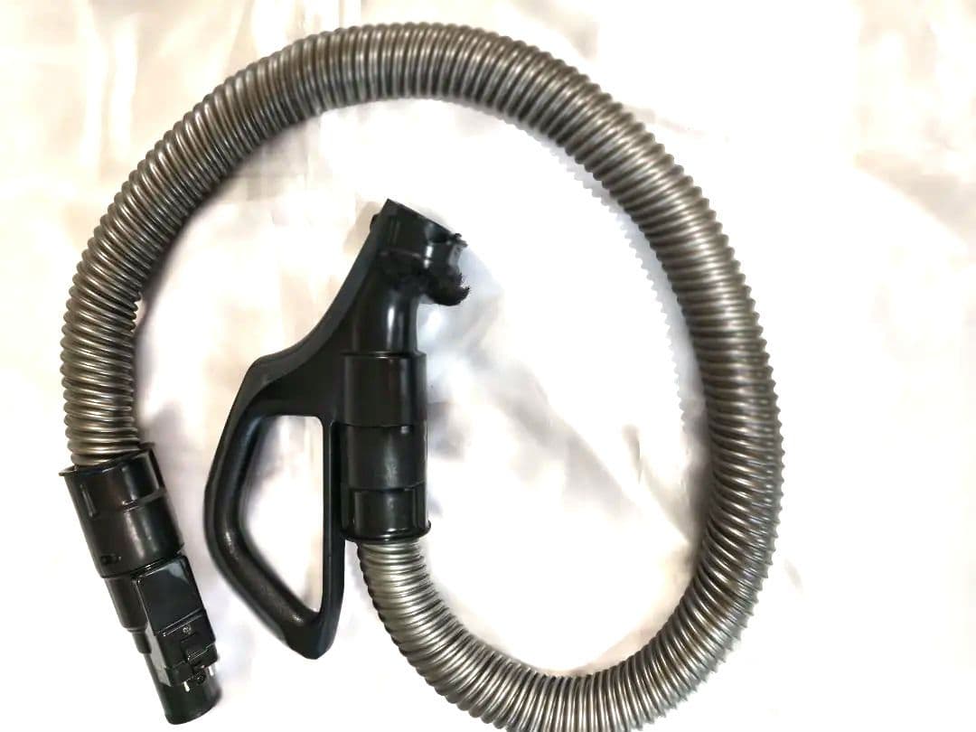 東芝　サイクロン掃除機　トルネードミニVC‐CF30(R) 2021年製