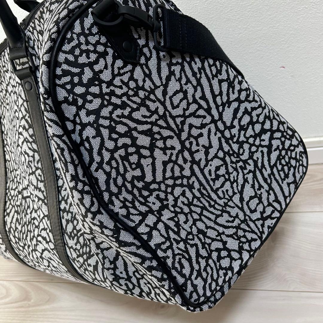 美品　NIKE ジョーダン　アイコン ダッフルバッグ ボストンバッグ