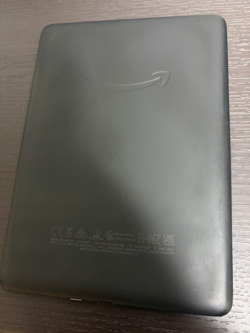 【美品・ケース付】Kindle Paperwhite 11世代 8GB 広告無し