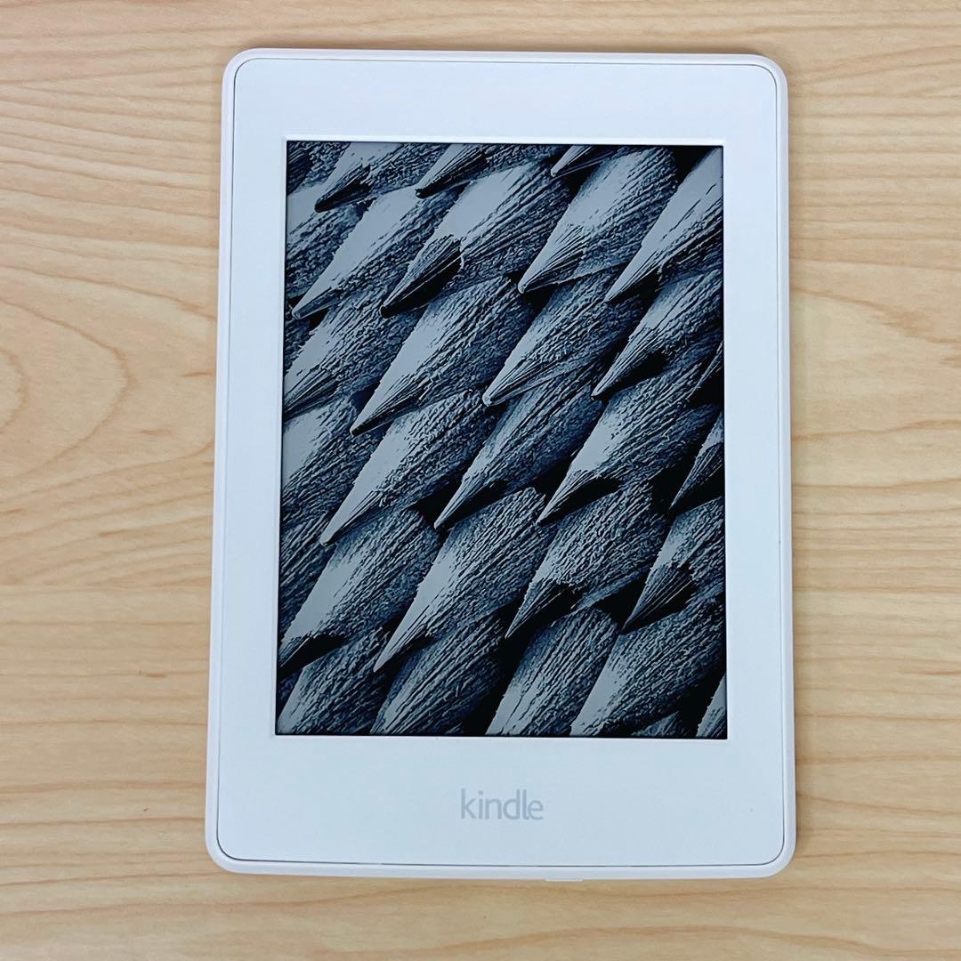 【美品】Kindle paperwhite 第７世代 広告無し ケース付