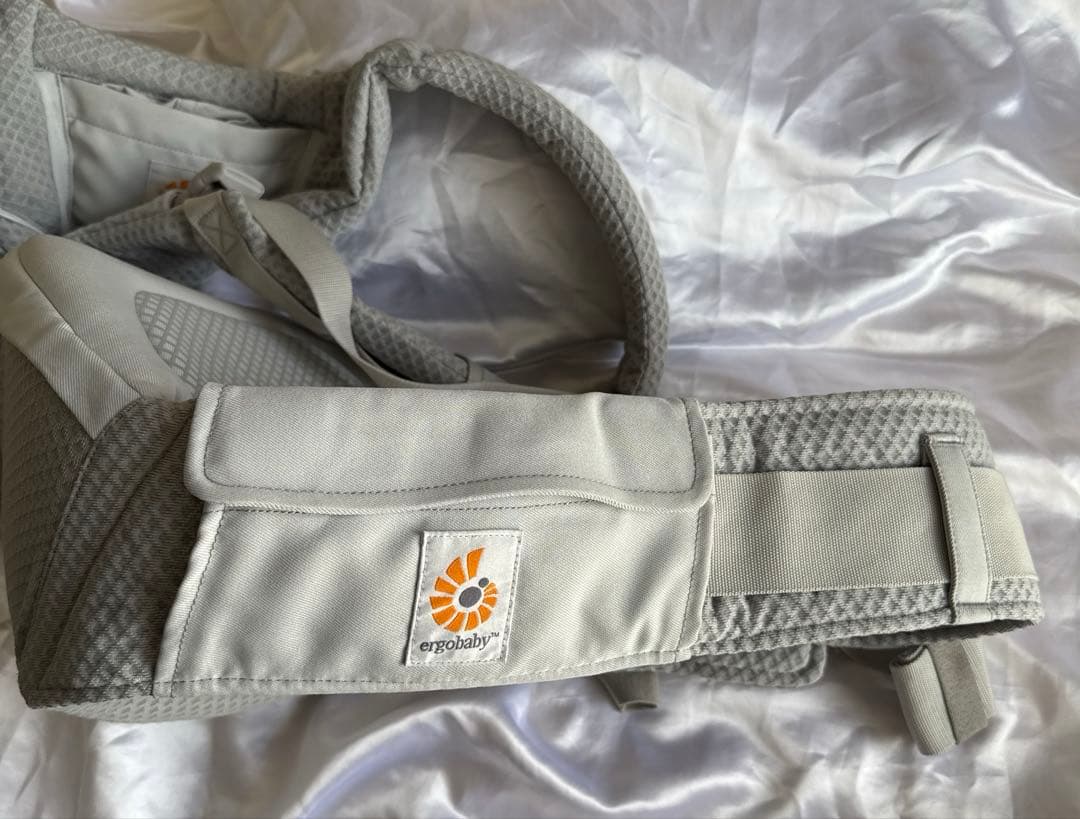 Ergobaby ベビーキャリア アルタ ヒップシート パールグレー