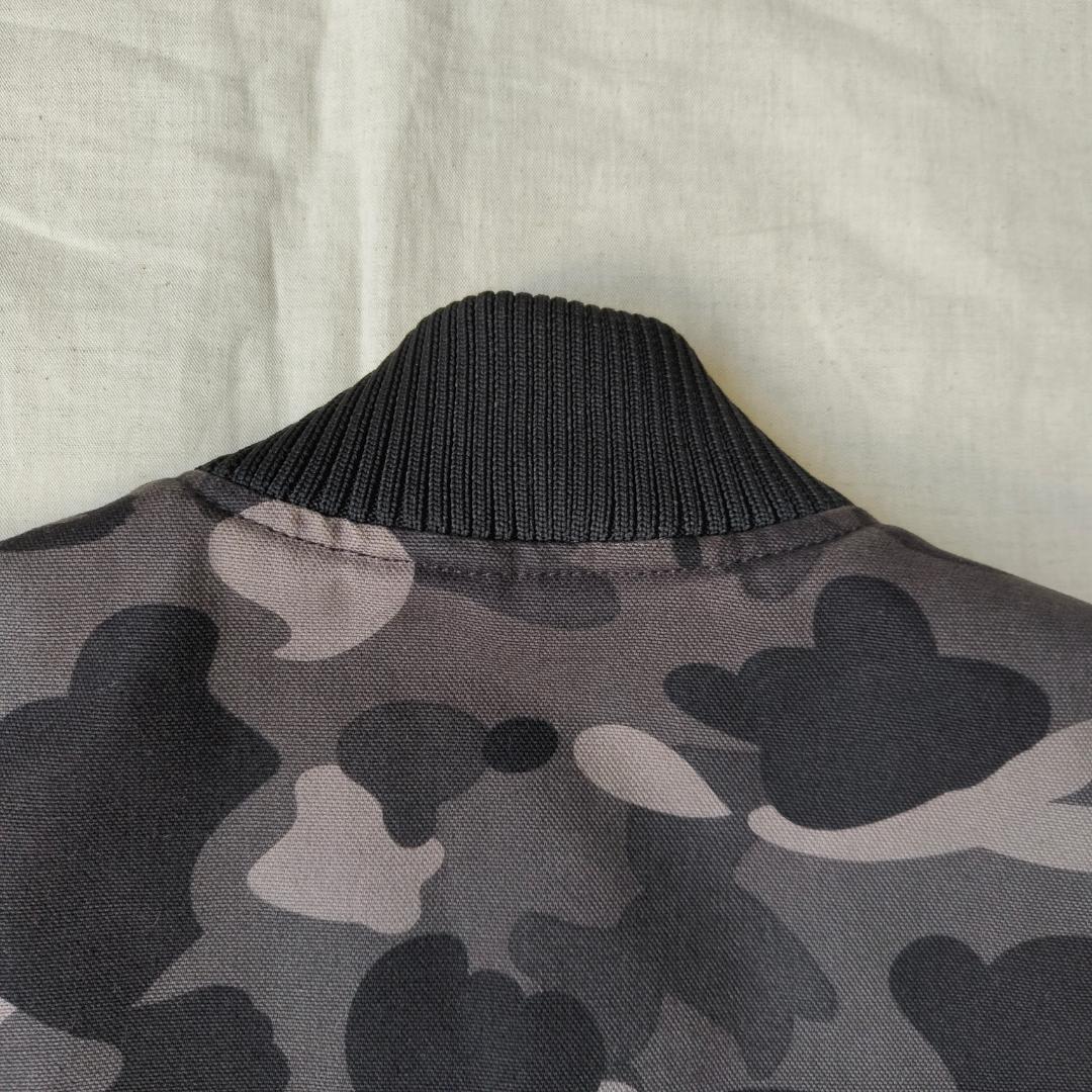 極美品 A BATHING APE カーハート コラボ ダックベスト 1stカモ