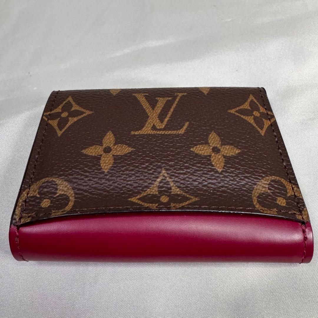 LOUIS VUITTON ルイヴィトン　モノグラム　ポルトフォイユゾエ美品